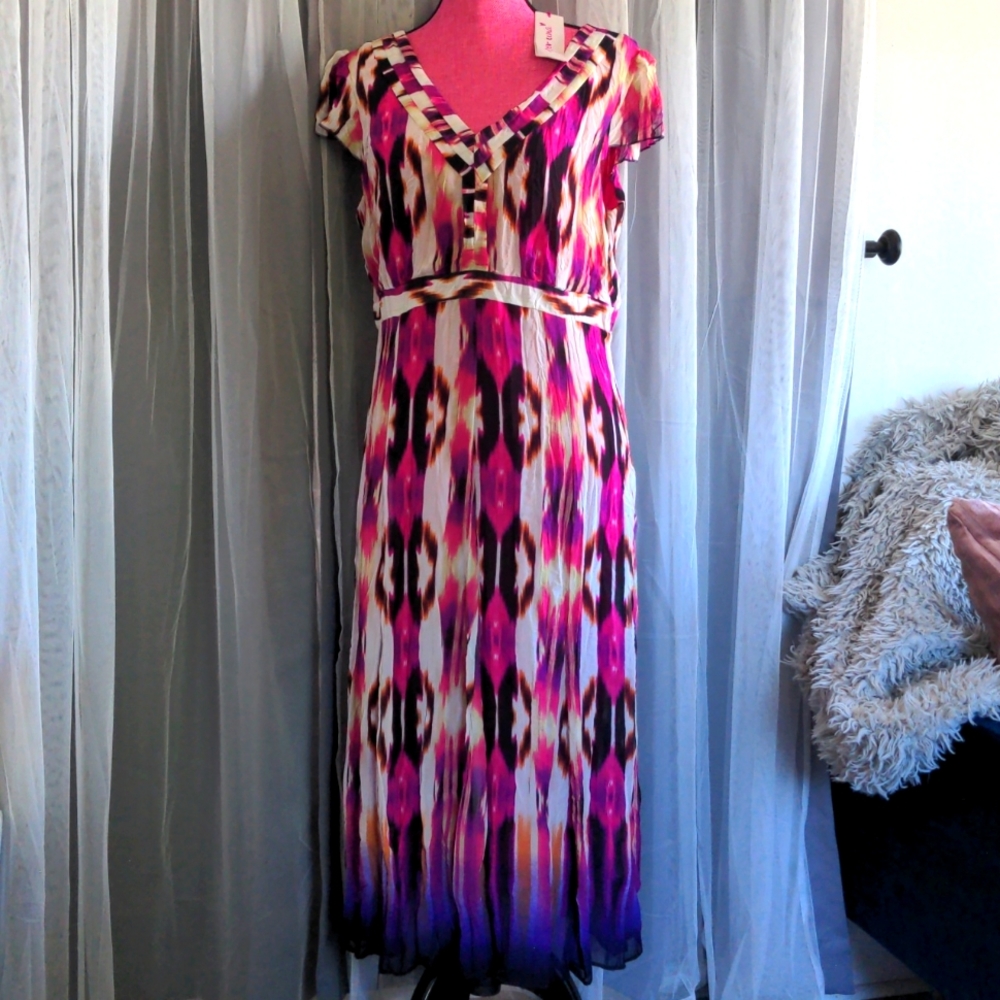 Tribal Ombre Crinkle Fluttery Dress Hot Pink Sz M